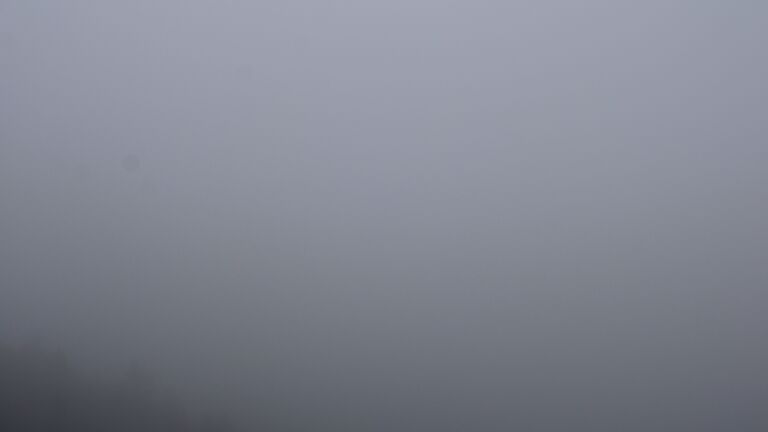 Dieses Bild zeigt eine Webcam-Aufnahme vom Achertal, aufgenommen am Montag, den 13.04.2026 um 08:10 Uhr. Die Temperatur betrug 2.9°C.