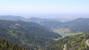 Dieses Bild zeigt eine Webcam-Aufnahme vom Achertal, aufgenommen am Donnerstag, den 30.04.2026 um 14:40 Uhr. Die Temperatur betrug 9.7°C.