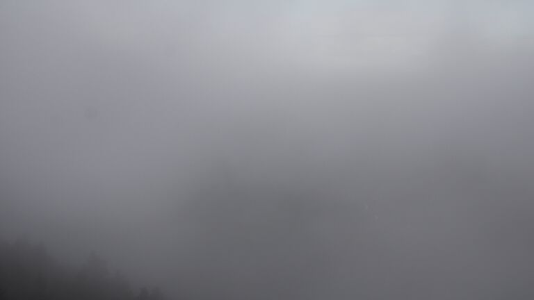 Dieses Bild zeigt eine Webcam-Aufnahme vom Achertal, aufgenommen am Donnerstag, den 23.10.2025 um 10:10 Uhr. Die Temperatur betrug 6.8°C.