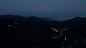 Dieses Bild zeigt eine Webcam-Aufnahme vom Achertal, aufgenommen am Samstag, den 22.11.2025 um 06:50 Uhr. Die Temperatur betrug -4.8°C.