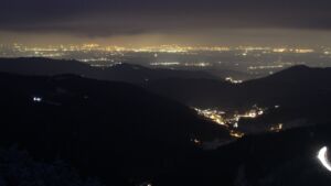 Dieses Bild zeigt eine Webcam-Aufnahme vom Achertal, aufgenommen am Mittwoch, den 24.12.2025 um 17:40 Uhr. Die Temperatur betrug -5.8°C.