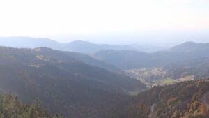 Dieses Bild zeigt eine Webcam-Aufnahme vom Achertal, aufgenommen am Dienstag, den 14.10.2025 um 16:50 Uhr. Die Temperatur betrug 11.1°C.