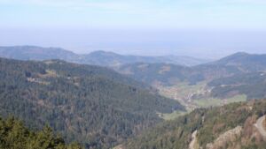 Dieses Bild zeigt eine Webcam-Aufnahme vom Achertal, aufgenommen am Samstag, den 11.04.2026 um 10:30 Uhr. Die Temperatur betrug 12.5°C.