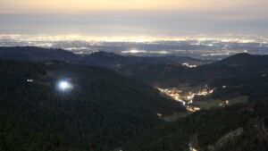 Dieses Bild zeigt eine Webcam-Aufnahme vom Achertal, aufgenommen am Dienstag, den 02.12.2025 um 17:50 Uhr. Die Temperatur betrug 4.6°C.