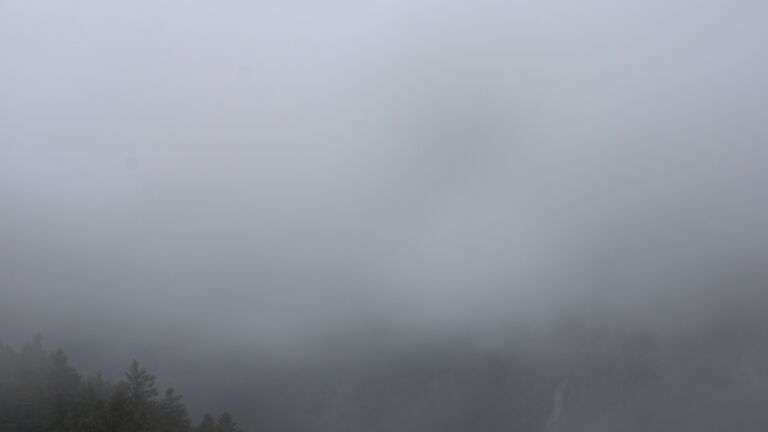 Dieses Bild zeigt eine Webcam-Aufnahme vom Achertal, aufgenommen am Montag, den 11.05.2026 um 15:10 Uhr. Die Temperatur betrug 6.9°C.