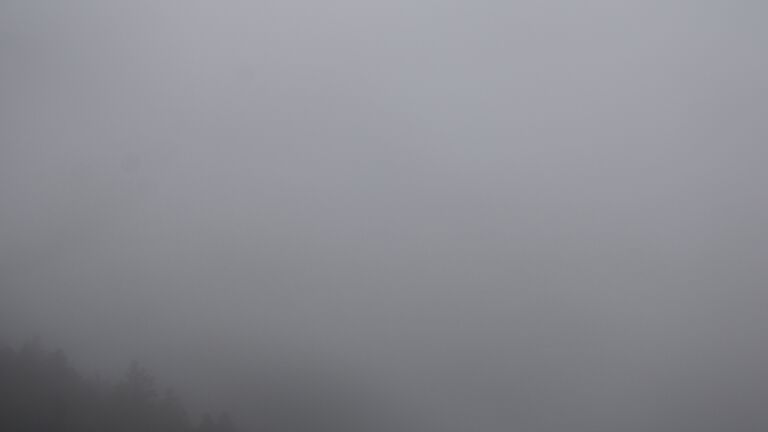 Dieses Bild zeigt eine Webcam-Aufnahme vom Achertal, aufgenommen am Montag, den 27.10.2025 um 09:40 Uhr. Die Temperatur betrug 1.6°C.