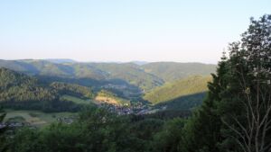 Dieses Bild zeigt eine Webcam-Aufnahme vom Achertal, aufgenommen am Donnerstag, den 28.05.2026 um 06:40 Uhr. Die Temperatur betrug 17.6°C.