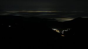 Dieses Bild zeigt eine Webcam-Aufnahme vom Achertal, aufgenommen am Mittwoch, den 21.01.2026 um 03:20 Uhr. Die Temperatur betrug 6.1°C.