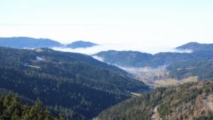 Dieses Bild zeigt eine Webcam-Aufnahme vom Achertal, aufgenommen am Sonntag, den 08.02.2026 um 13:10 Uhr. Die Temperatur betrug 4.7°C.