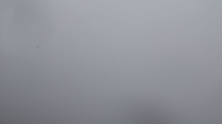 Dieses Bild zeigt eine Webcam-Aufnahme vom Achertal, aufgenommen am Sonntag, den 27.07.2025 um 13:30 Uhr. Die Temperatur betrug 13.3°C.