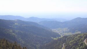 Dieses Bild zeigt eine Webcam-Aufnahme vom Achertal, aufgenommen am Samstag, den 09.05.2026 um 17:20 Uhr. Die Temperatur betrug 14.5°C.
