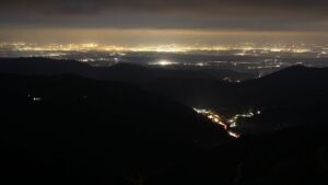 Dieses Bild zeigt eine Webcam-Aufnahme vom Achertal, aufgenommen am Mittwoch, den 15.10.2025 um 06:30 Uhr. Die Temperatur betrug 5.1°C.