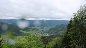 Dieses Bild zeigt eine Webcam-Aufnahme vom Achertal, aufgenommen am Donnerstag, den 14.05.2026 um 10:10 Uhr. Die Temperatur betrug 4.4°C.