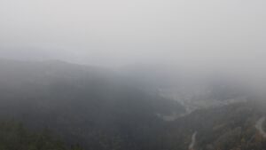 Dieses Bild zeigt eine Webcam-Aufnahme vom Achertal, aufgenommen am Montag, den 13.10.2025 um 16:50 Uhr. Die Temperatur betrug 6.3°C.