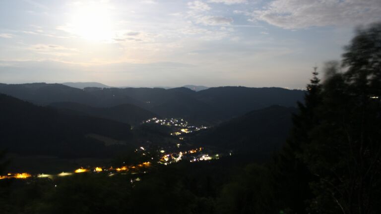 Dieses Bild zeigt eine Webcam-Aufnahme vom Achertal, aufgenommen am Dienstag, den 30.06.2026 um 03:20 Uhr. Die Temperatur betrug 19.2°C.