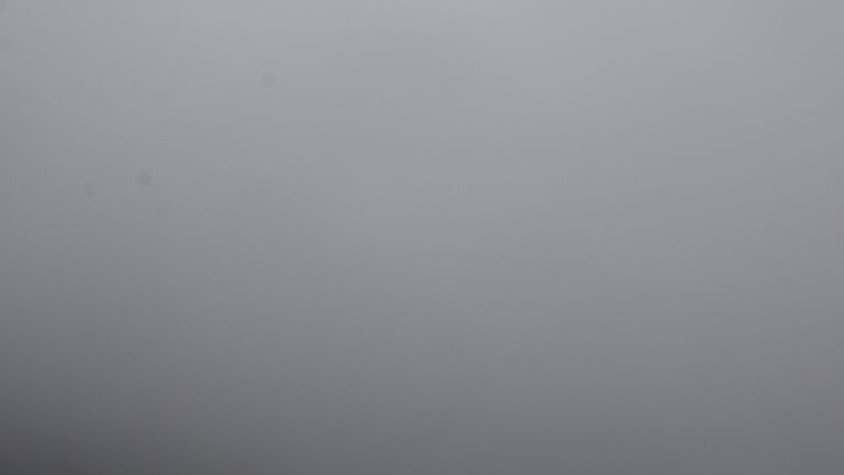 Dieses Bild zeigt eine Webcam-Aufnahme vom Achertal, aufgenommen am Sonntag, den 14.09.2025 um 13:30 Uhr. Die Temperatur betrug 9.6°C.