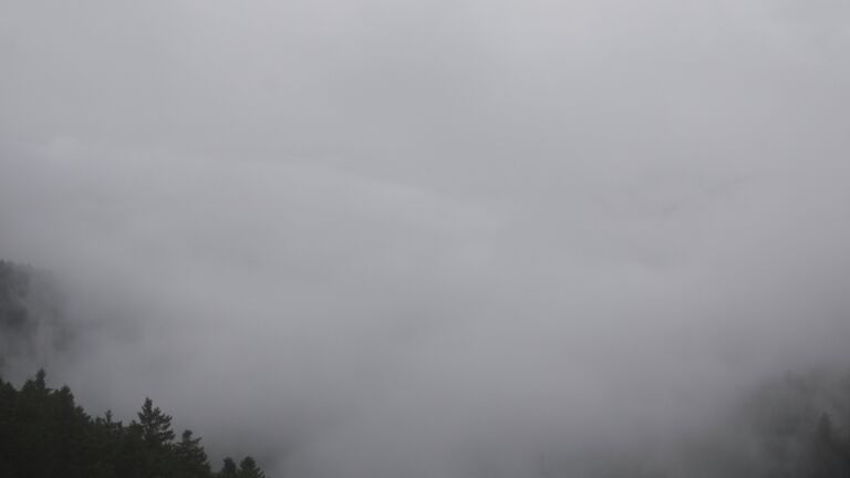 Dieses Bild zeigt eine Webcam-Aufnahme vom Achertal, aufgenommen am Sonntag, den 21.09.2025 um 17:10 Uhr. Die Temperatur betrug 11.4°C.