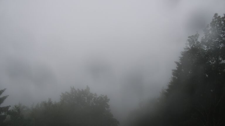 Dieses Bild zeigt eine Webcam-Aufnahme vom Achertal, aufgenommen am Freitag, den 12.06.2026 um 07:00 Uhr. Die Temperatur betrug 8.6°C.