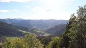 Dieses Bild zeigt eine Webcam-Aufnahme vom Achertal, aufgenommen am Montag, den 12.10.2026 um 16:20 Uhr. Die Temperatur betrug 14.5°C.