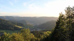 Dieses Bild zeigt eine Webcam-Aufnahme vom Achertal, aufgenommen am Samstag, den 19.09.2026 um 19:00 Uhr. Die Temperatur betrug 20.2°C.