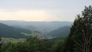 Dieses Bild zeigt eine Webcam-Aufnahme vom Achertal, aufgenommen am Samstag, den 18.07.2026 um 14:30 Uhr. Die Temperatur betrug 20.4°C.