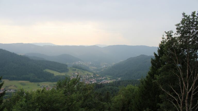 Dieses Bild zeigt eine Webcam-Aufnahme vom Achertal, aufgenommen am Samstag, den 18.07.2026 um 14:30 Uhr. Die Temperatur betrug 20.4°C.