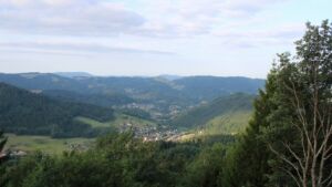 Dieses Bild zeigt eine Webcam-Aufnahme vom Achertal, aufgenommen am Donnerstag, den 23.07.2026 um 07:20 Uhr. Die Temperatur betrug 12.3°C.