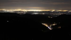 Dieses Bild zeigt eine Webcam-Aufnahme vom Achertal, aufgenommen am Dienstag, den 02.12.2025 um 06:20 Uhr. Die Temperatur betrug 1.6°C.