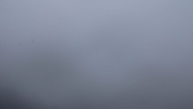 Dieses Bild zeigt eine Webcam-Aufnahme vom Achertal, aufgenommen am Sonntag, den 07.12.2025 um 13:20 Uhr. Die Temperatur betrug 4.9°C.