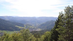 Dieses Bild zeigt eine Webcam-Aufnahme vom Achertal, aufgenommen am Mittwoch, den 23.09.2026 um 15:30 Uhr. Die Temperatur betrug 21.9°C.