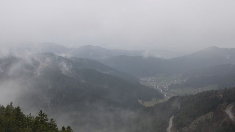 Dieses Bild zeigt eine Webcam-Aufnahme vom Achertal, aufgenommen am Mittwoch, den 11.03.2026 um 09:10 Uhr. Die Temperatur betrug 4.4°C.