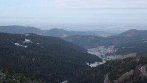 Dieses Bild zeigt eine Webcam-Aufnahme vom Achertal, aufgenommen am Mittwoch, den 19.11.2025 um 07:30 Uhr. Die Temperatur betrug -3.4°C.