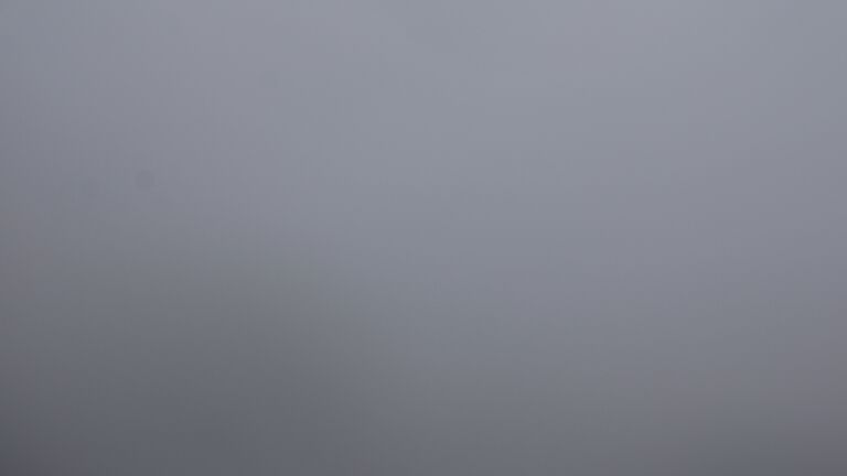 Dieses Bild zeigt eine Webcam-Aufnahme vom Achertal, aufgenommen am Sonntag, den 30.11.2025 um 14:10 Uhr. Die Temperatur betrug 2.1°C.