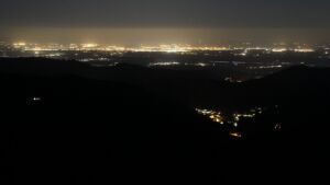 Dieses Bild zeigt eine Webcam-Aufnahme vom Achertal, aufgenommen am Mittwoch, den 08.04.2026 um 03:30 Uhr. Die Temperatur betrug 8°C.