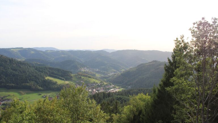Dieses Bild zeigt eine Webcam-Aufnahme vom Achertal, aufgenommen am Montag, den 21.09.2026 um 17:30 Uhr. Die Temperatur betrug 20.1°C.