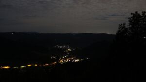Dieses Bild zeigt eine Webcam-Aufnahme vom Achertal, aufgenommen am Mittwoch, den 30.09.2026 um 06:20 Uhr. Die Temperatur betrug 20.2°C.