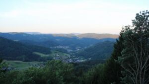 Dieses Bild zeigt eine Webcam-Aufnahme vom Achertal, aufgenommen am Samstag, den 11.07.2026 um 06:10 Uhr. Die Temperatur betrug 20.9°C.