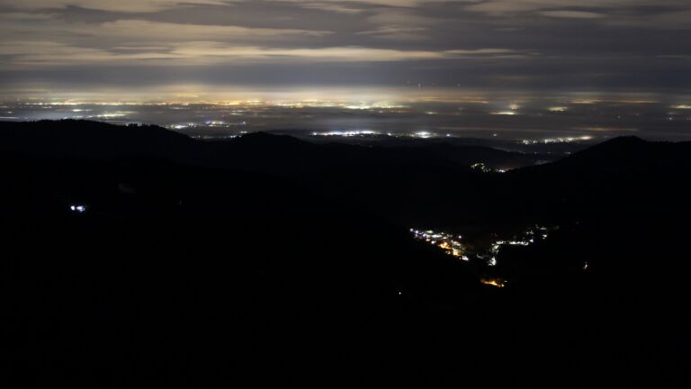 Dieses Bild zeigt eine Webcam-Aufnahme vom Achertal, aufgenommen am Dienstag, den 10.02.2026 um 05:00 Uhr. Die Temperatur betrug 3°C.