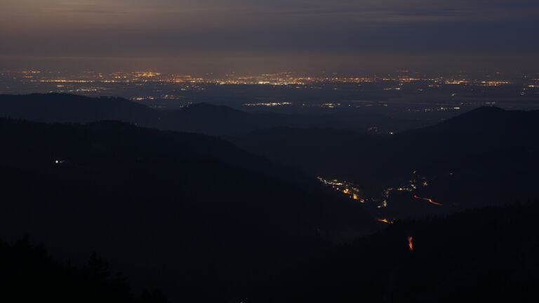 Dieses Bild zeigt eine Webcam-Aufnahme vom Achertal, aufgenommen am Mittwoch, den 04.03.2026 um 06:10 Uhr. Die Temperatur betrug 3.4°C.