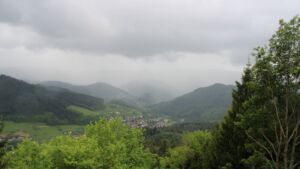 Dieses Bild zeigt eine Webcam-Aufnahme vom Achertal, aufgenommen am Donnerstag, den 14.05.2026 um 15:10 Uhr. Die Temperatur betrug 7.2°C.